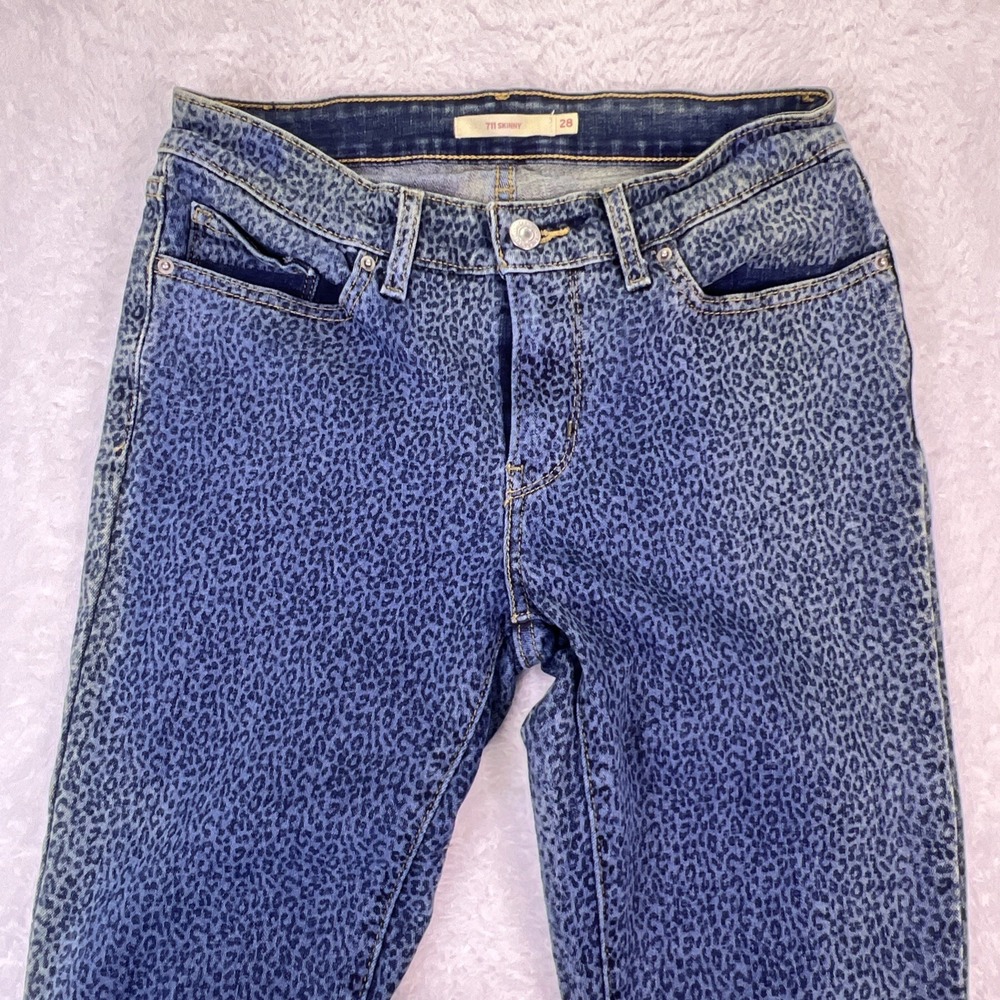 Levi's 711 Jeans Women's 28 Skinny Blue Faded‎ Leopard Print Stretch Denim - Picture 4 of 5